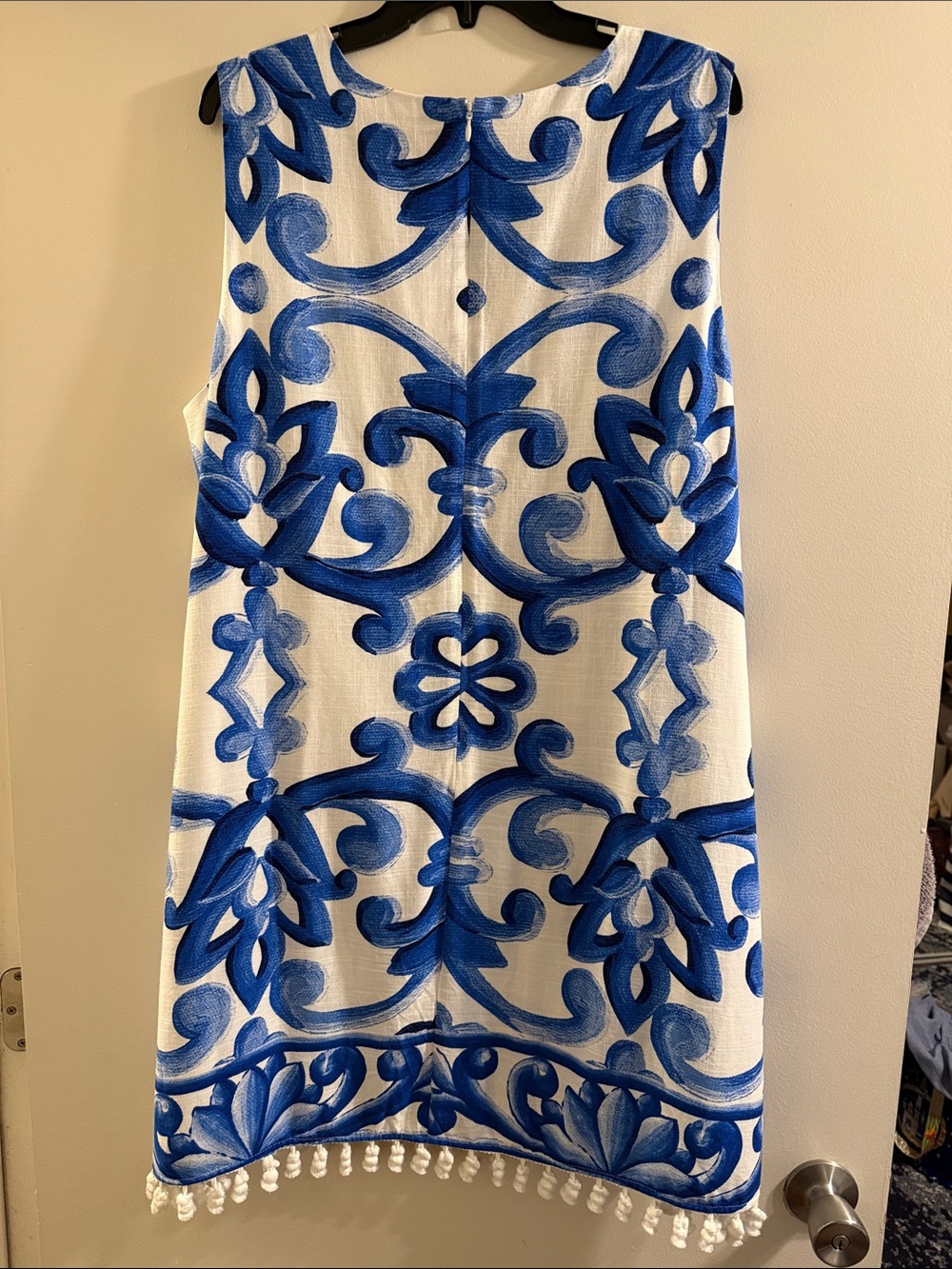 Blue & White Sleeveless Tassel Hem Shift Dress - Picture 4 of 7